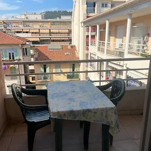 Appartement Magnifique 2 Pieces Centre, Nice
